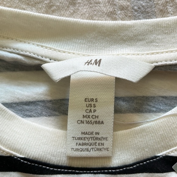 BNWT Emily in Paris Black and White striped T Shirt - Picture 2 of 5